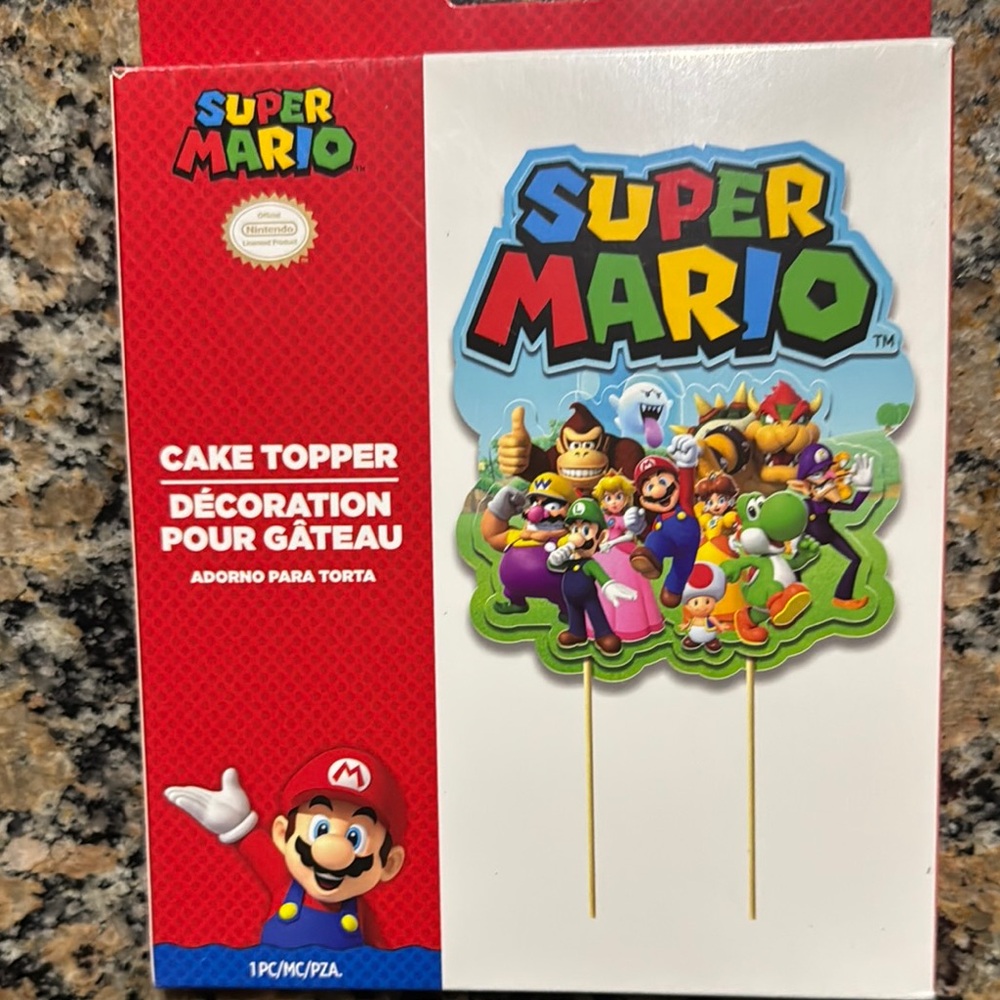 Nintendo Red and Blue Cake Toppers Super Mario Party Supplies